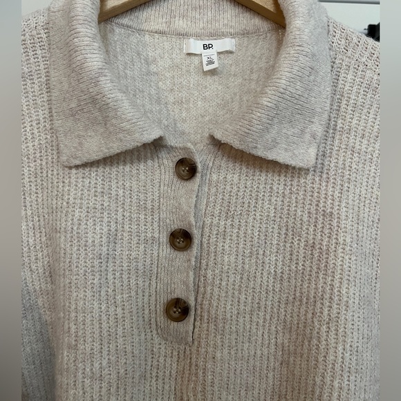 BP Cropped Polo Sweater - Picture 4 of 5